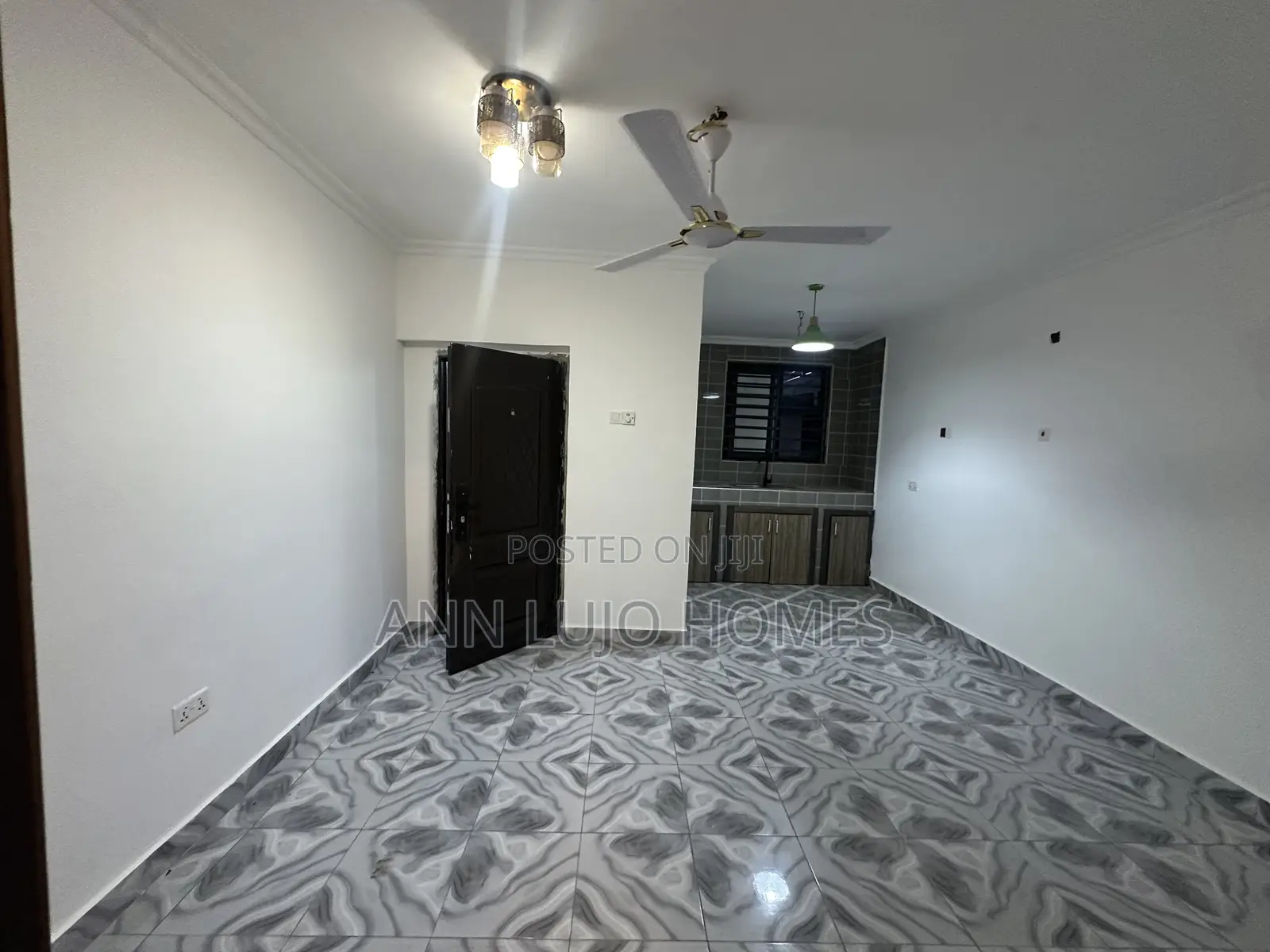 1bdrm Apartment in East Airport, Papaye for rent in Papaye