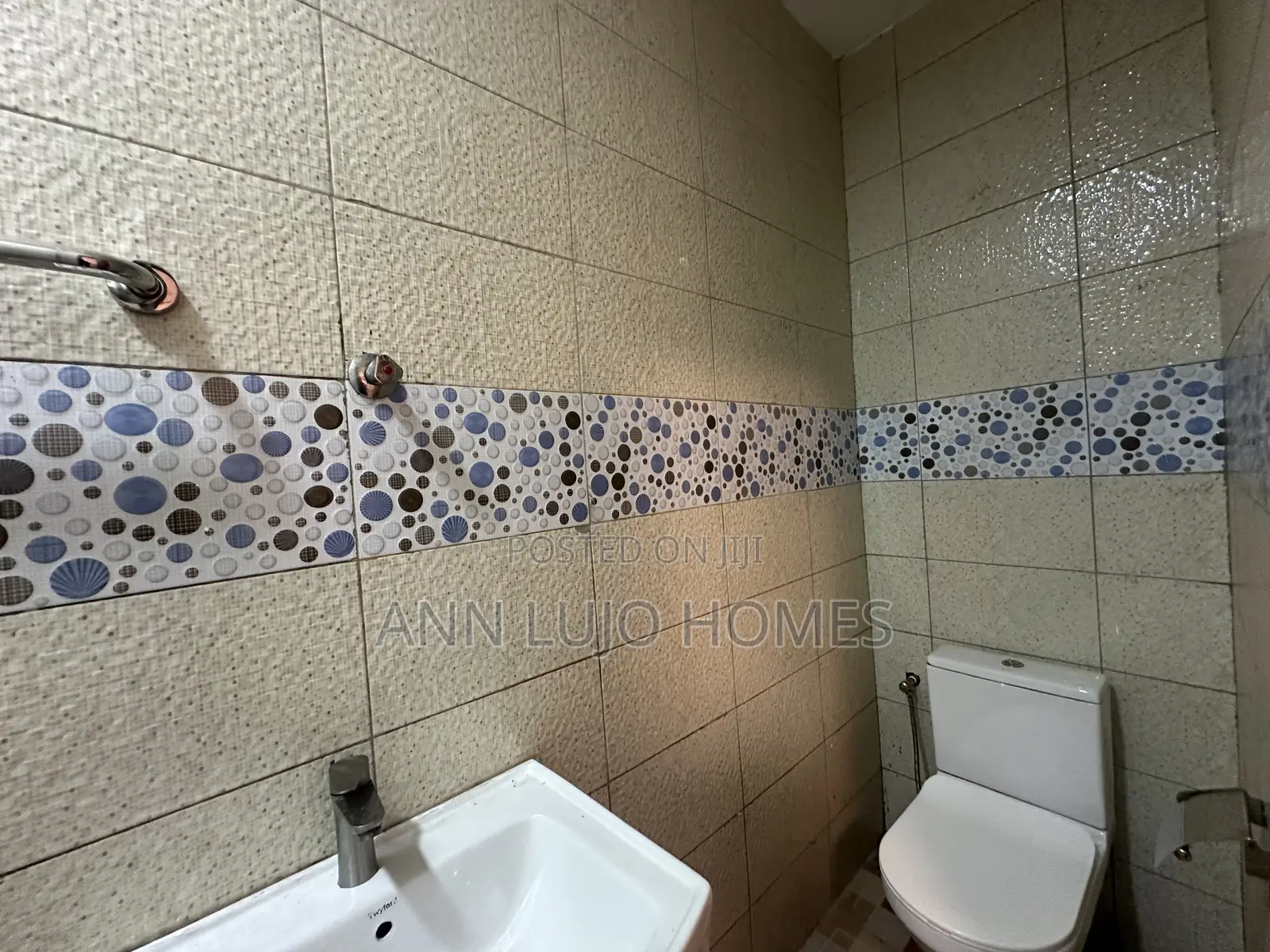 1bdrm Apartment in East Airport, Papaye for rent in Papaye