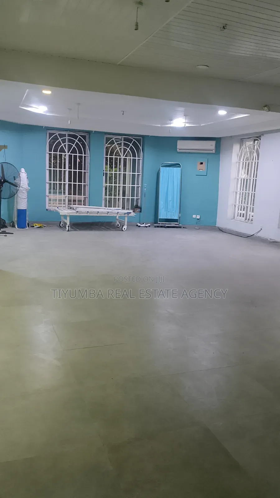 10 Bedroom House for Rent as Commercial Space. in American House
