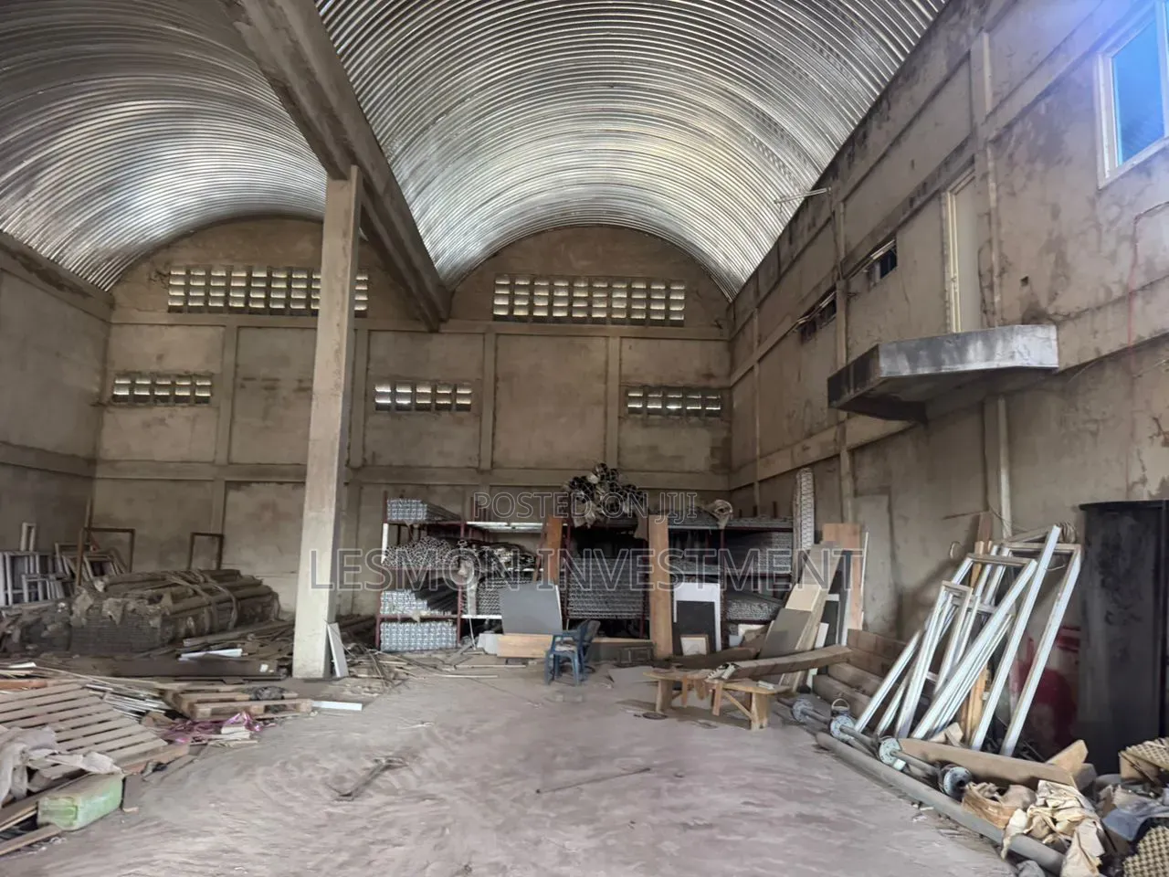 Warehouse Measuring 500sqm at Acp Pokuasi for Rent in Post Office Area