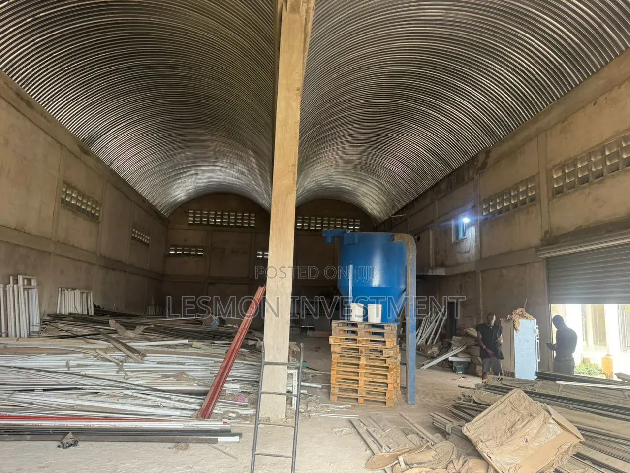 Warehouse Measuring 500sqm at Acp Pokuasi for Rent in Post Office Area