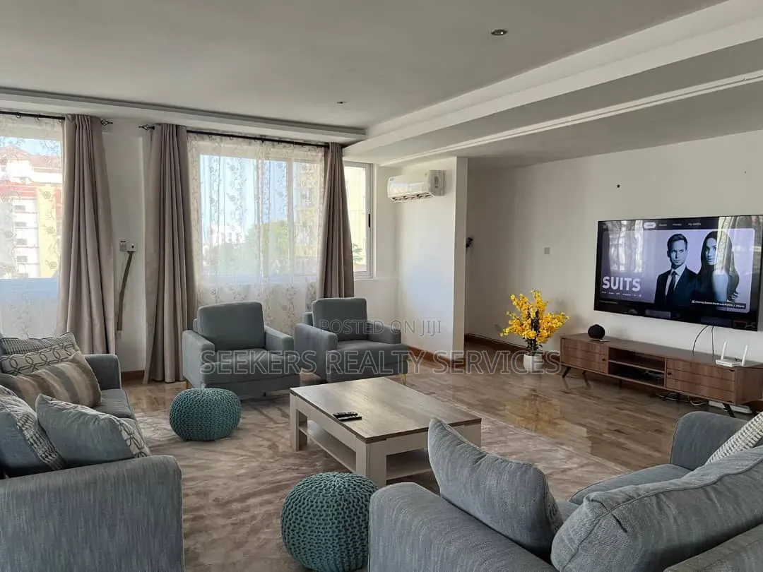 Furnished 3bdrm Apartment in Seekers Realty, Oxford Street for rent in Oxford Street