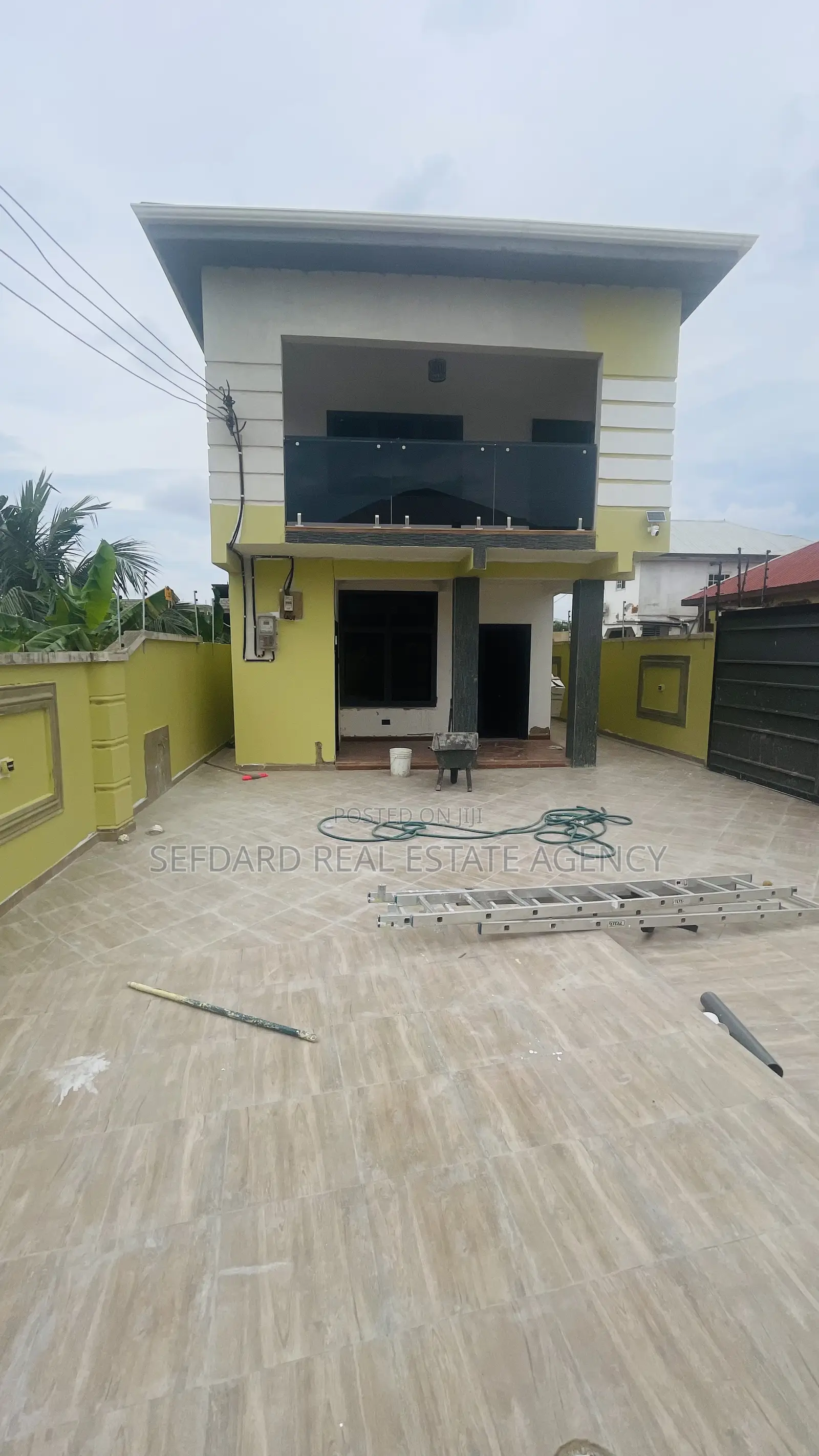 3bdrm Duplex in Sefdard Properties, Amasaman for sale in Amasaman