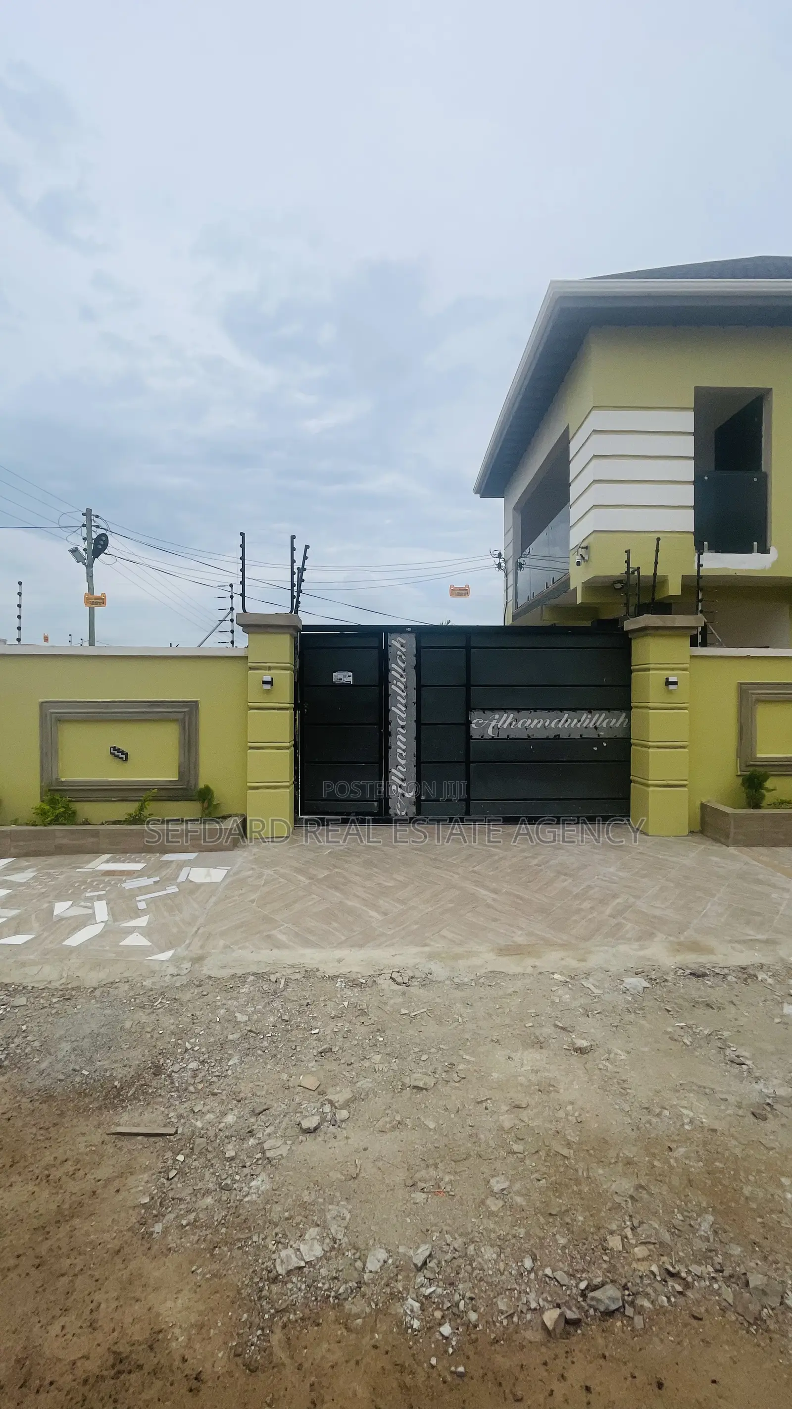 3bdrm Duplex in Sefdard Properties, Amasaman for sale in Amasaman