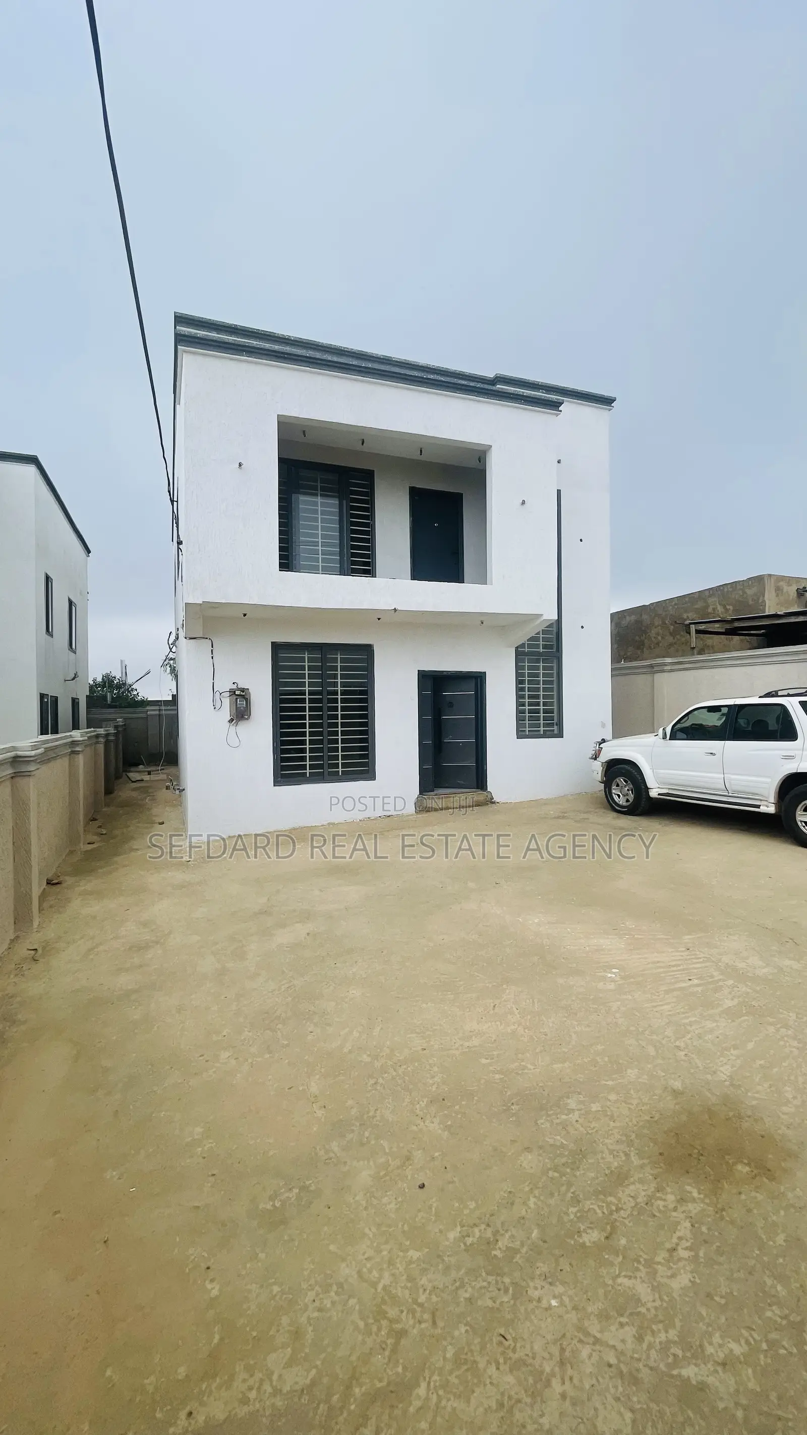 3bdrm Duplex in Sefdard Properties, Kwabenya for sale in Kwabenya