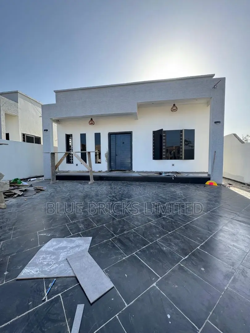 3bdrm House in Spintex, Manet Court for sale in Manet Court