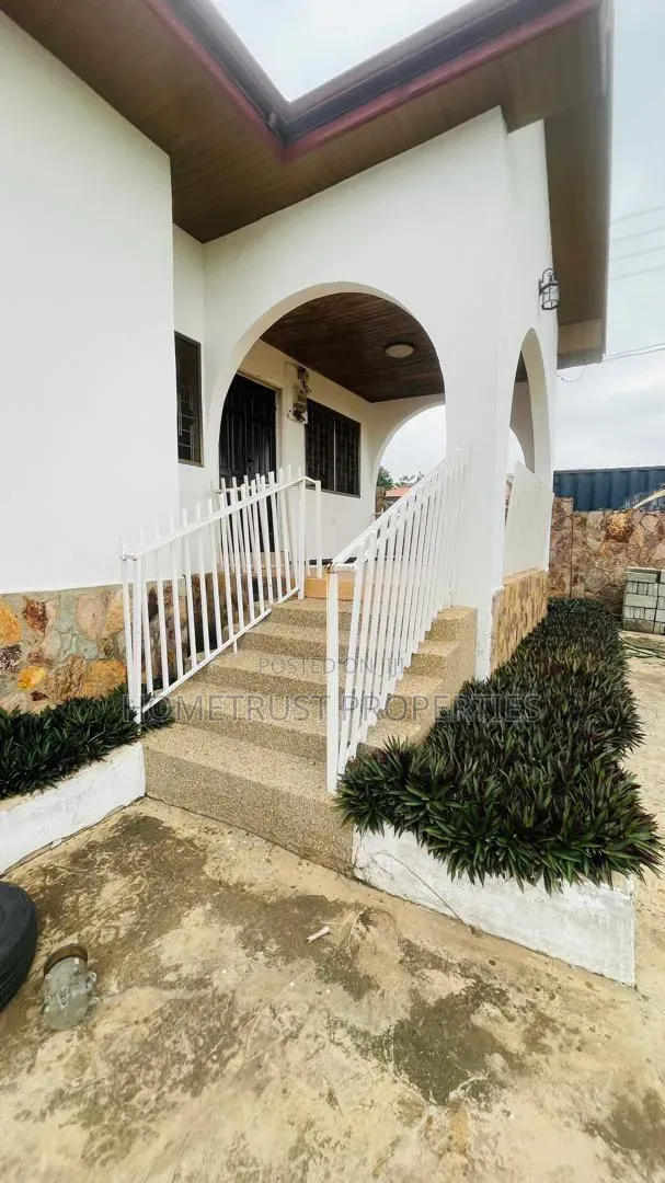 3bdrm Apartment in Ashongman, Kwabenya for rent in Kwabenya