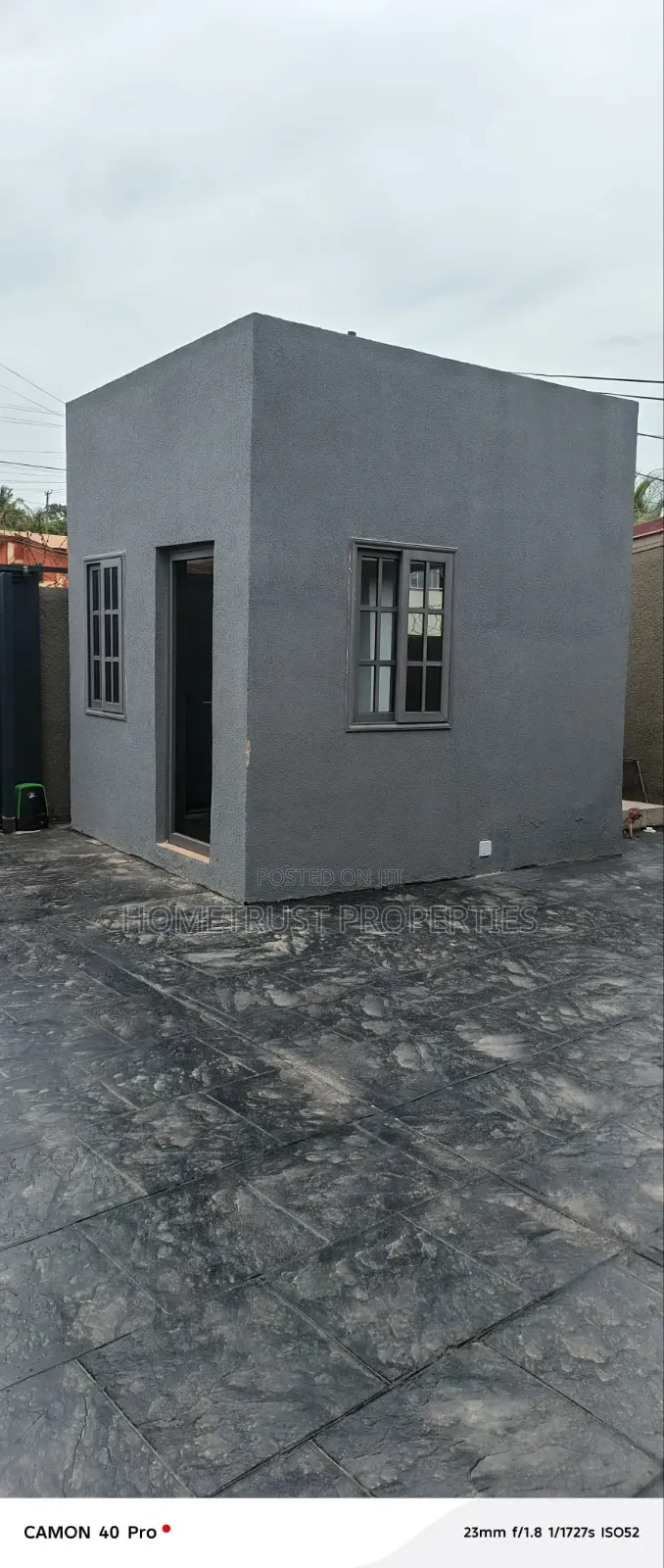 6bdrm Duplex in Ashongman Bank Of, Kwabenya for rent in Kwabenya