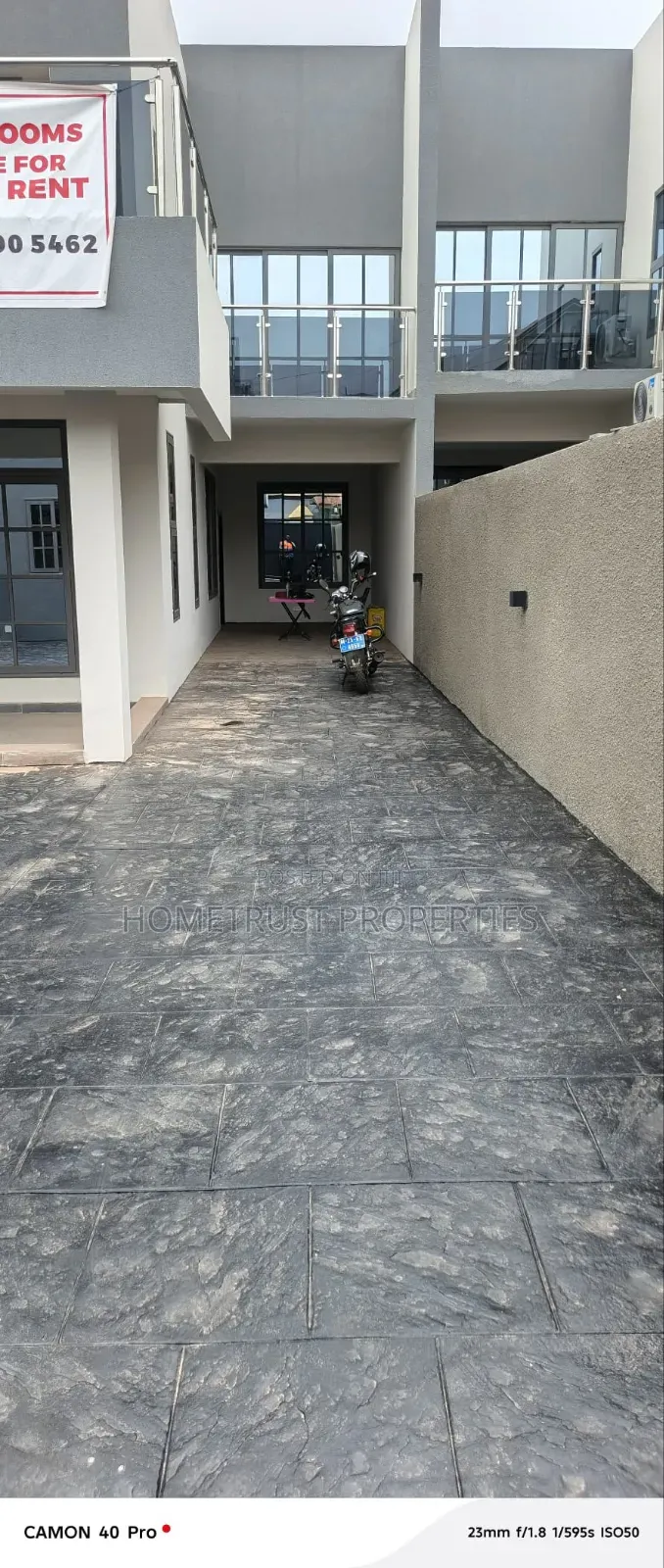 6bdrm Duplex in Ashongman Bank Of, Kwabenya for rent in Kwabenya