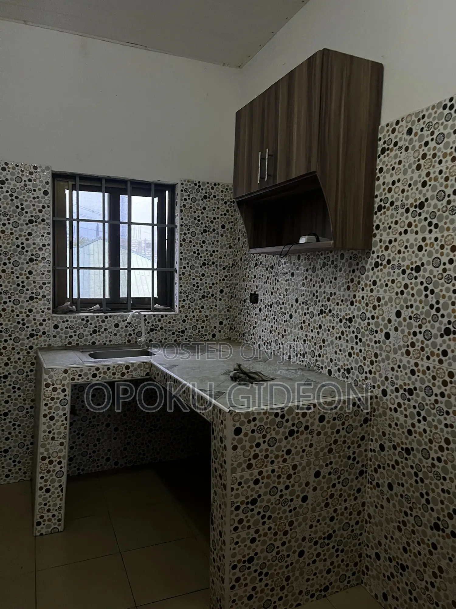 1bdrm Room & Parlour in Odumase, Olebu for rent in Olebu