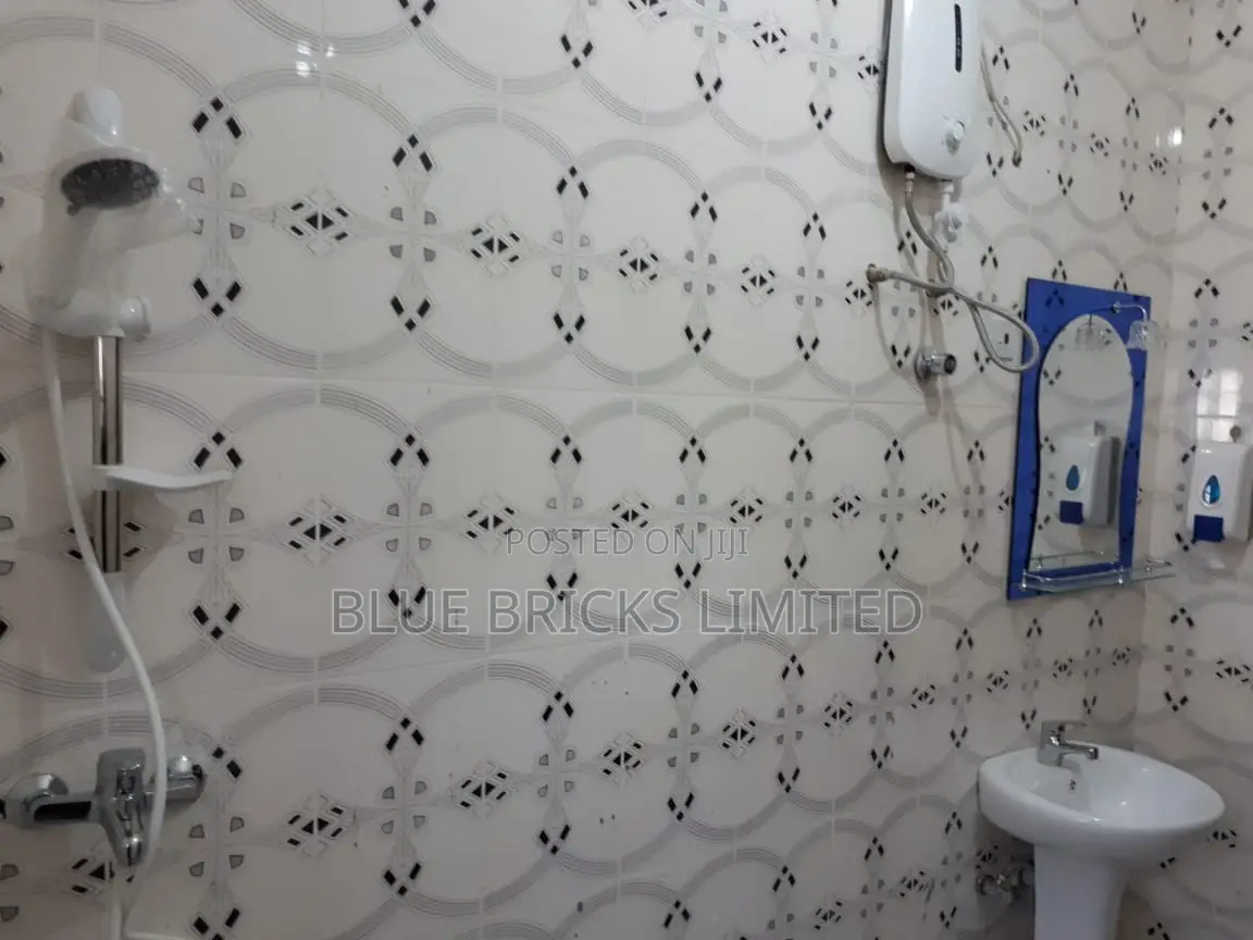 3bdrm House in Royal Senchi, Asuogyaman for sale in Asuogyaman