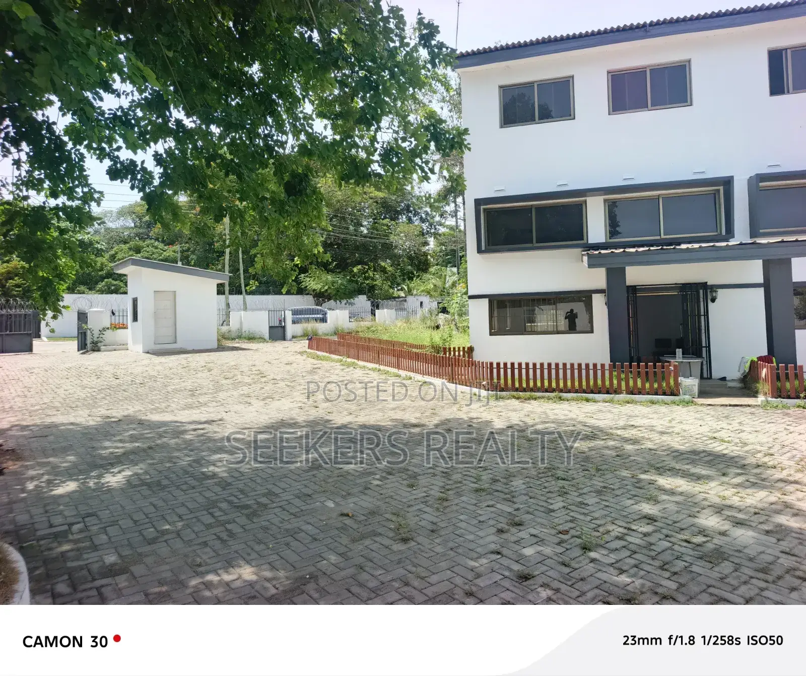 Premium Office Space for Rent – Airport Residential Area in Airport Residential Area