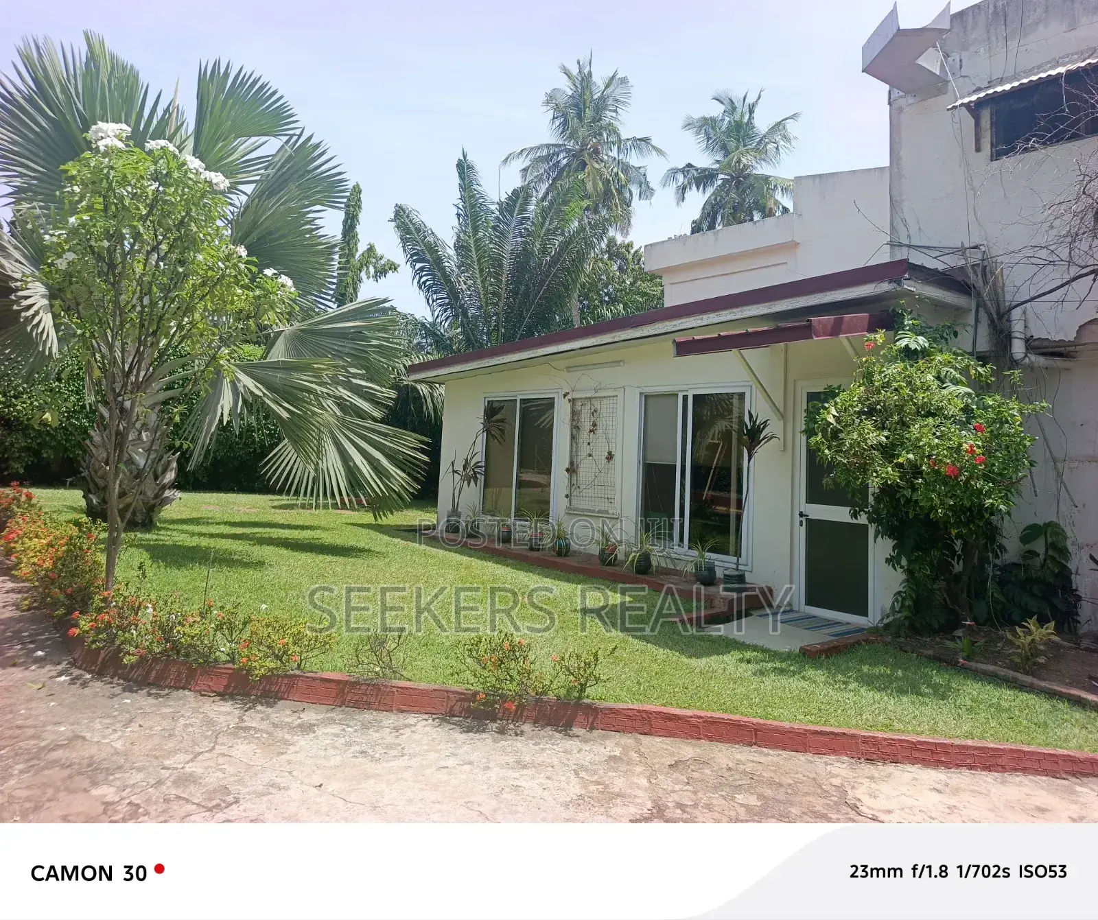 8bdrm House in Seekers Realty, Airport Residential Area for rent in Airport Residential Area