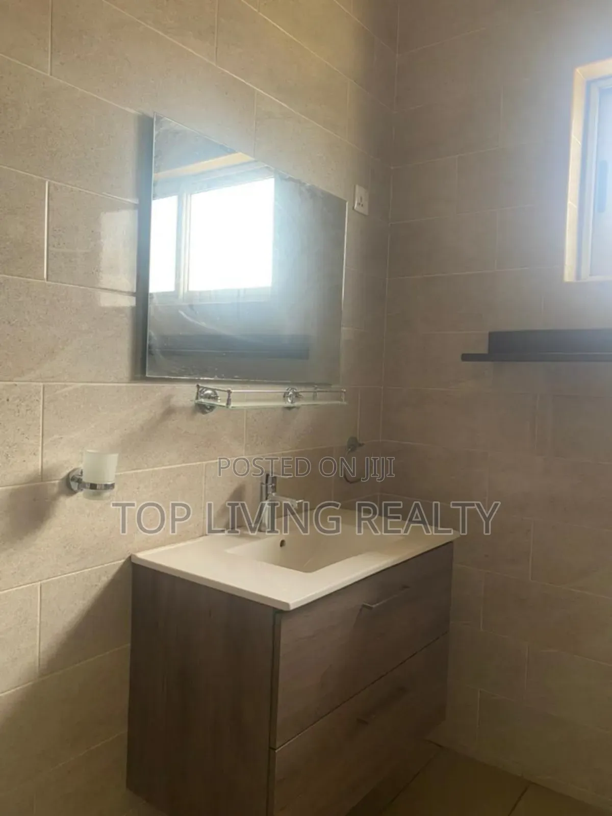 4bdrm House in American House for rent in American House
