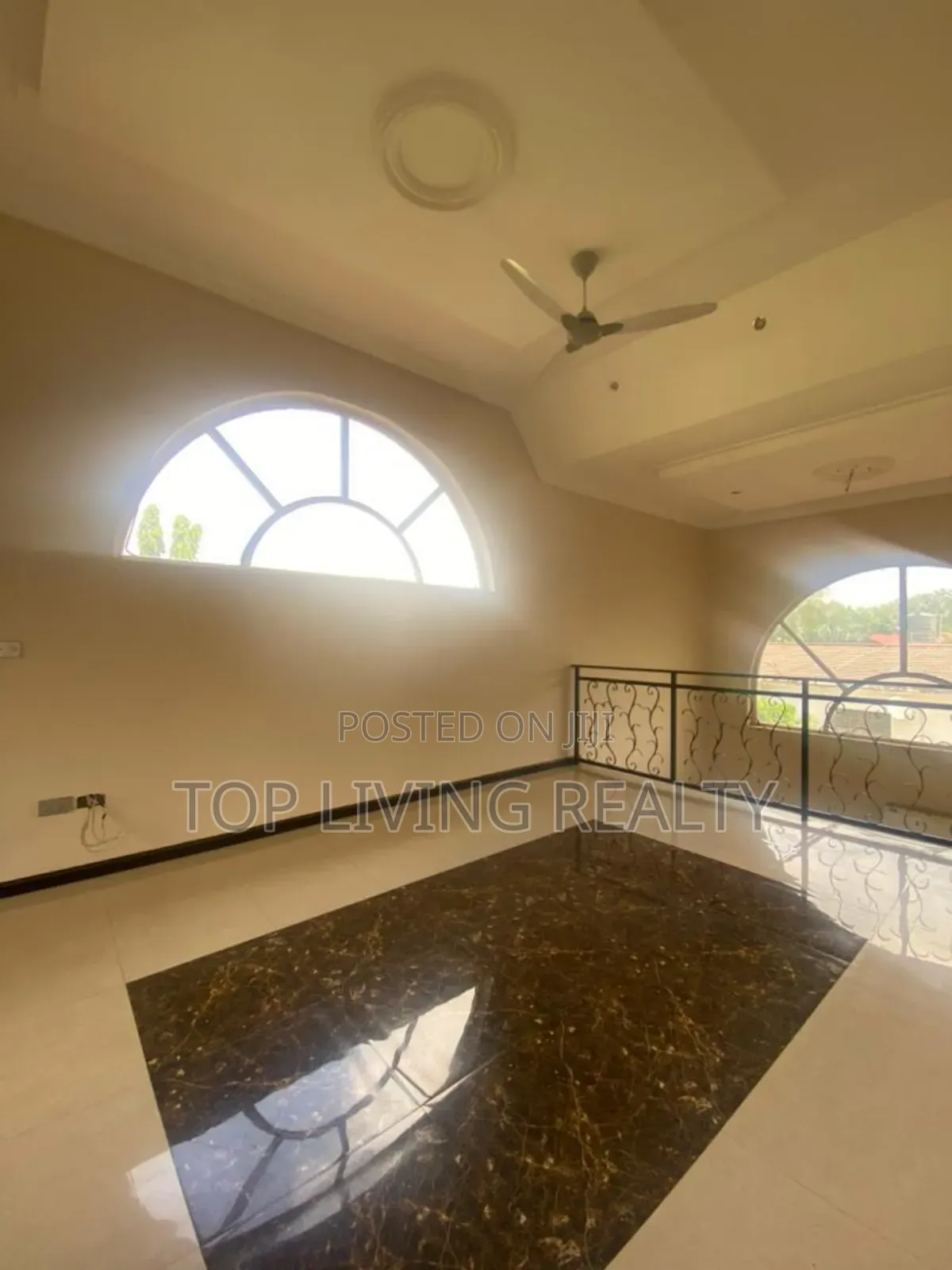 4bdrm House in American House for rent in American House