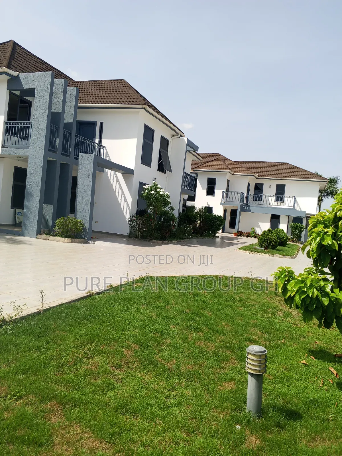 8bdrm House in Abelemkpe Accra, Lincoln School Area for rent in Lincoln School Area
