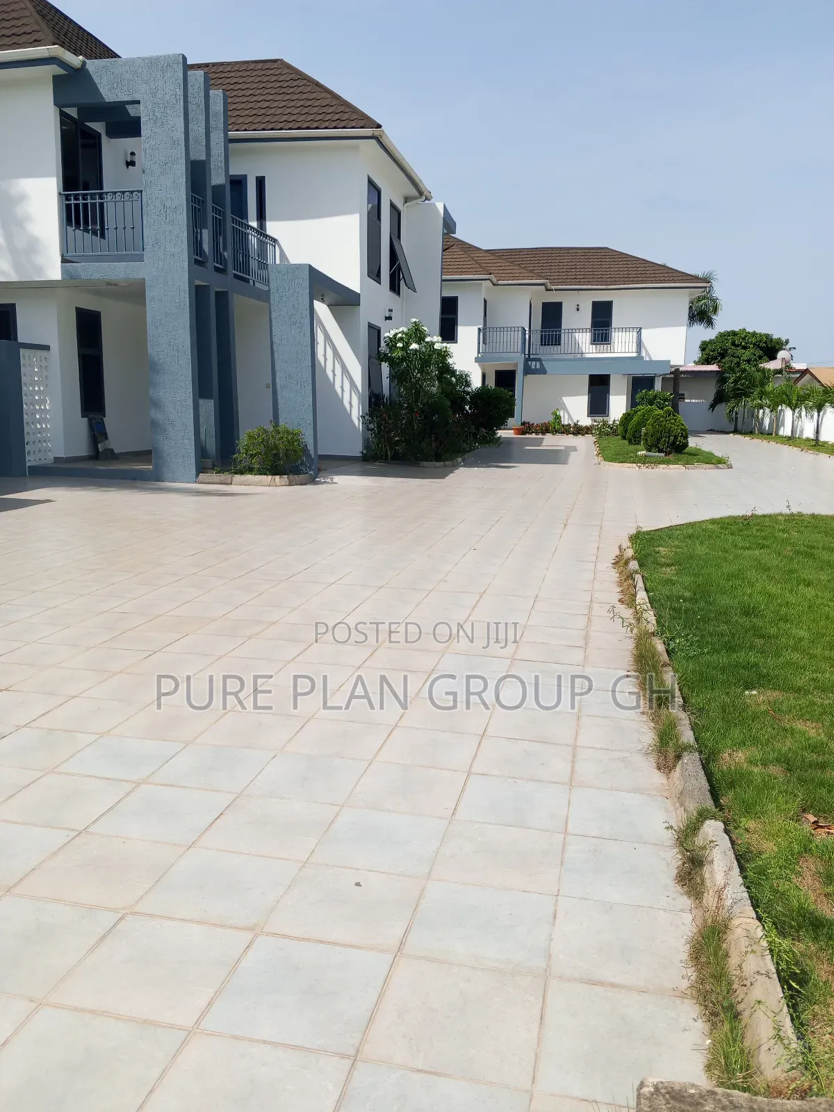 8bdrm House in Abelemkpe Accra, Lincoln School Area for rent in Lincoln School Area