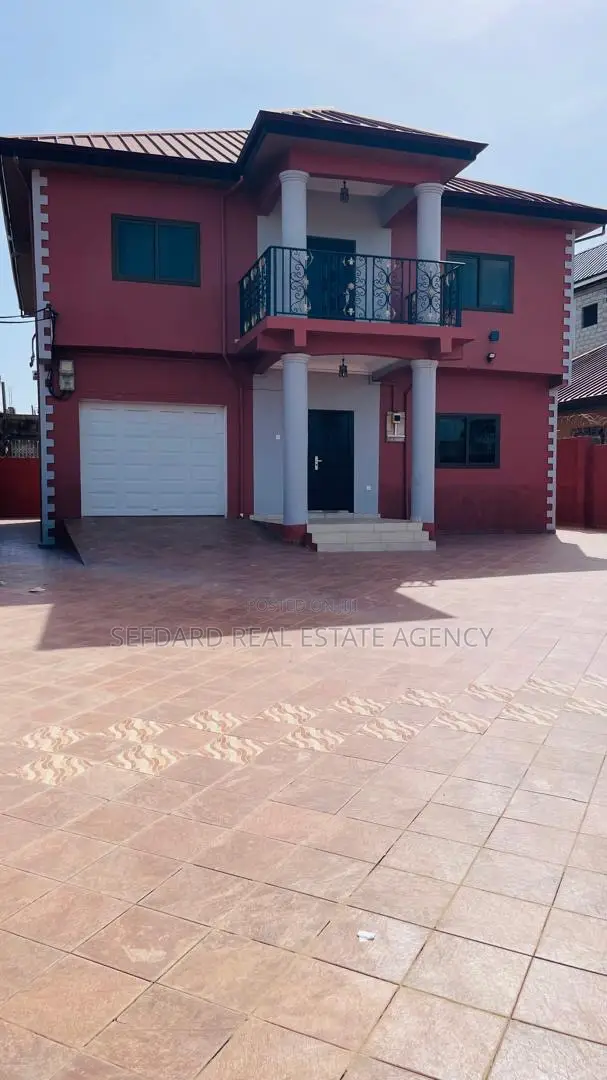 5bdrm Duplex in Sefdard Properties, Pokuase for rent in Pokuase