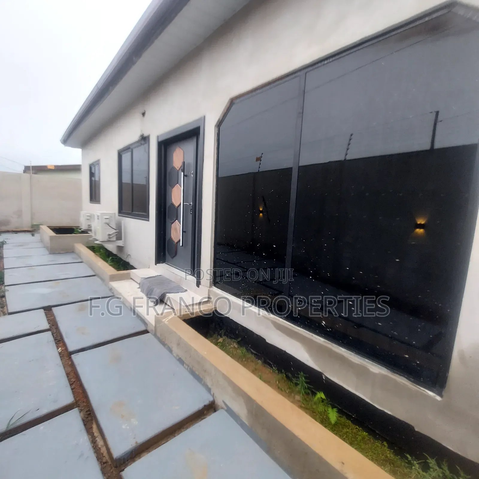 3bdrm House in Kg Franco Properties, Spintex for sale in Spintex