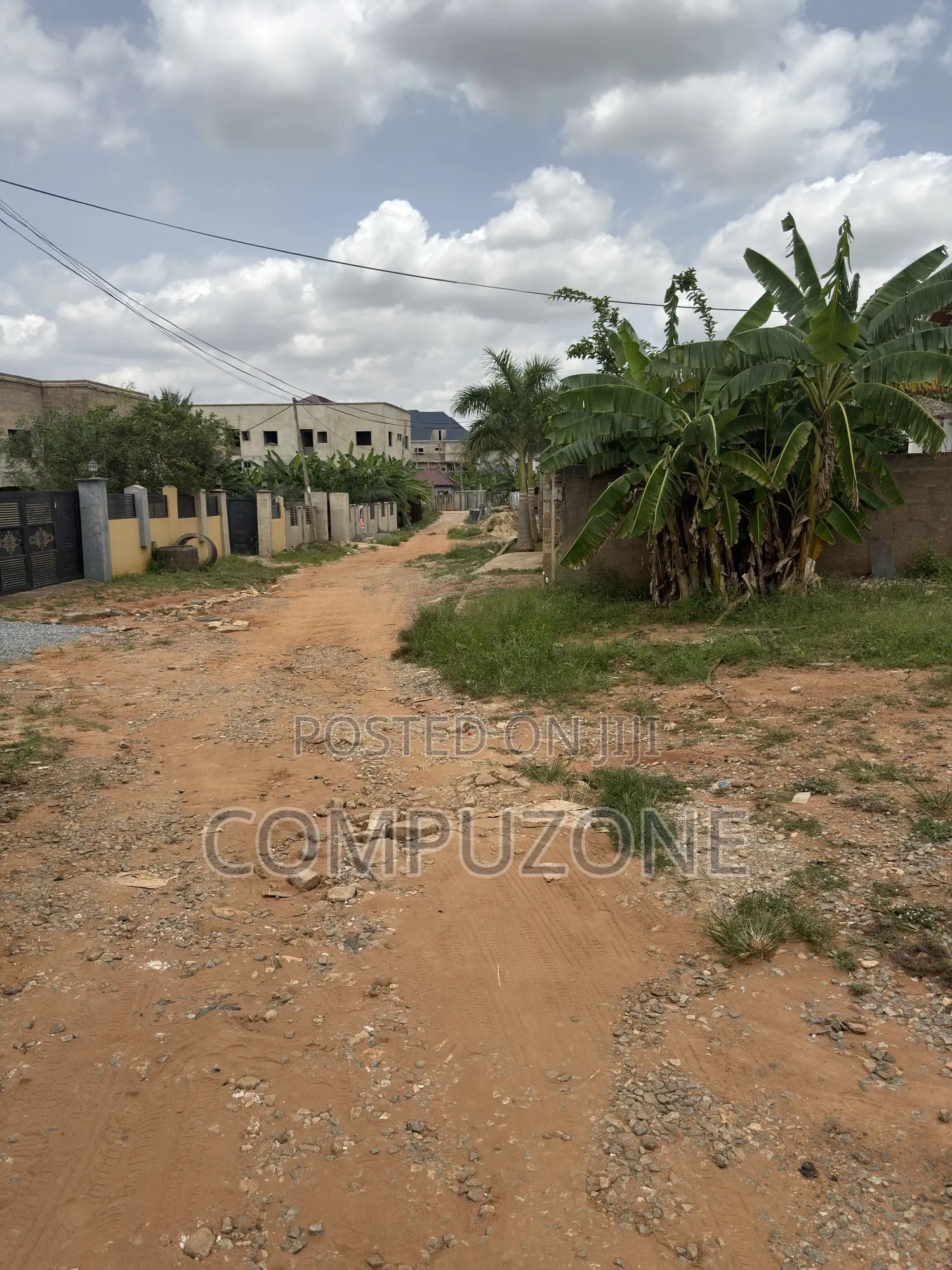Land Uncompleted House at Abokobi in Abokobi