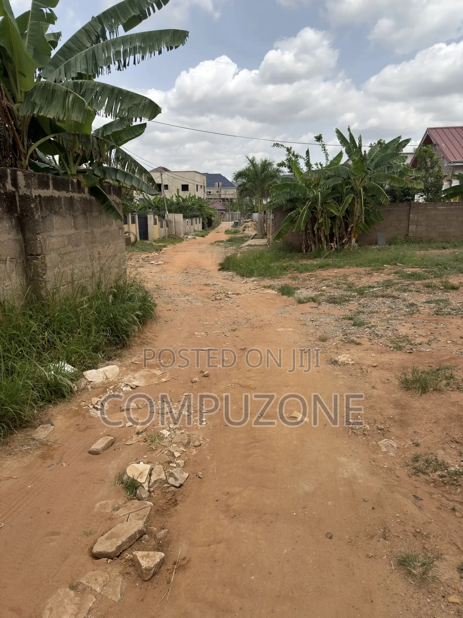 Land Uncompleted House at Abokobi in Abokobi