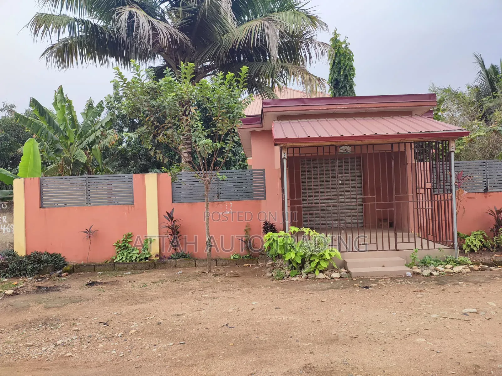 Furnished 9bdrm Block of Flats in Obeyeyie Suburb, Ga South Municipal in Ga South Municipal