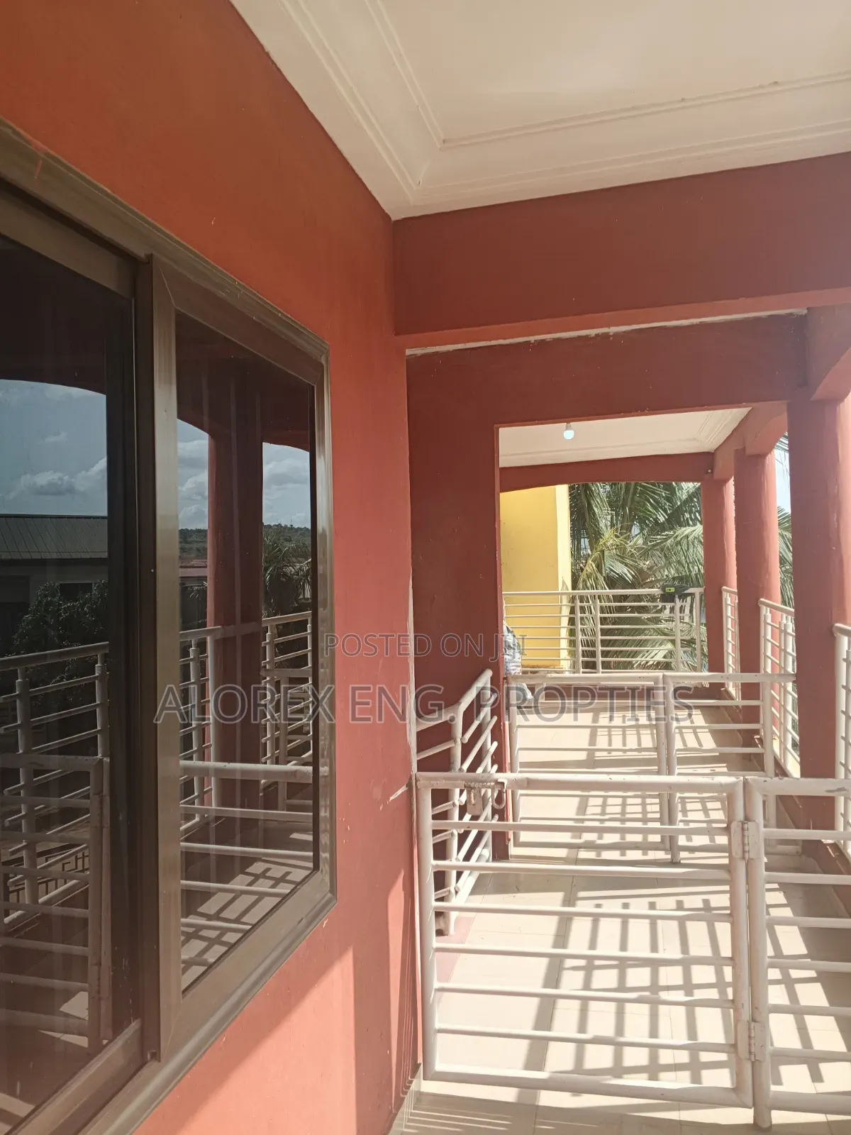 1bdrm Apartment in Adenta, Frafraha for rent in Frafraha