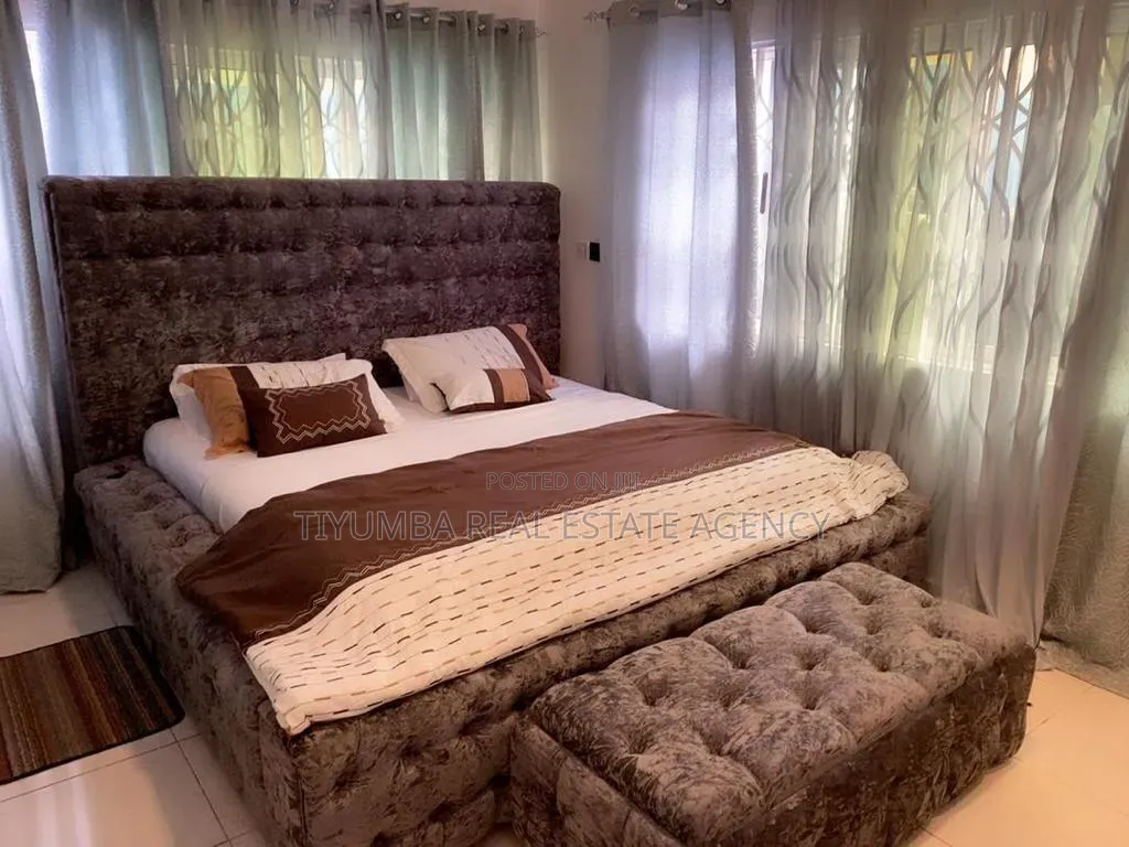 3bdrm House in Tiyumba Real Estate, Kwabenya for sale in Kwabenya