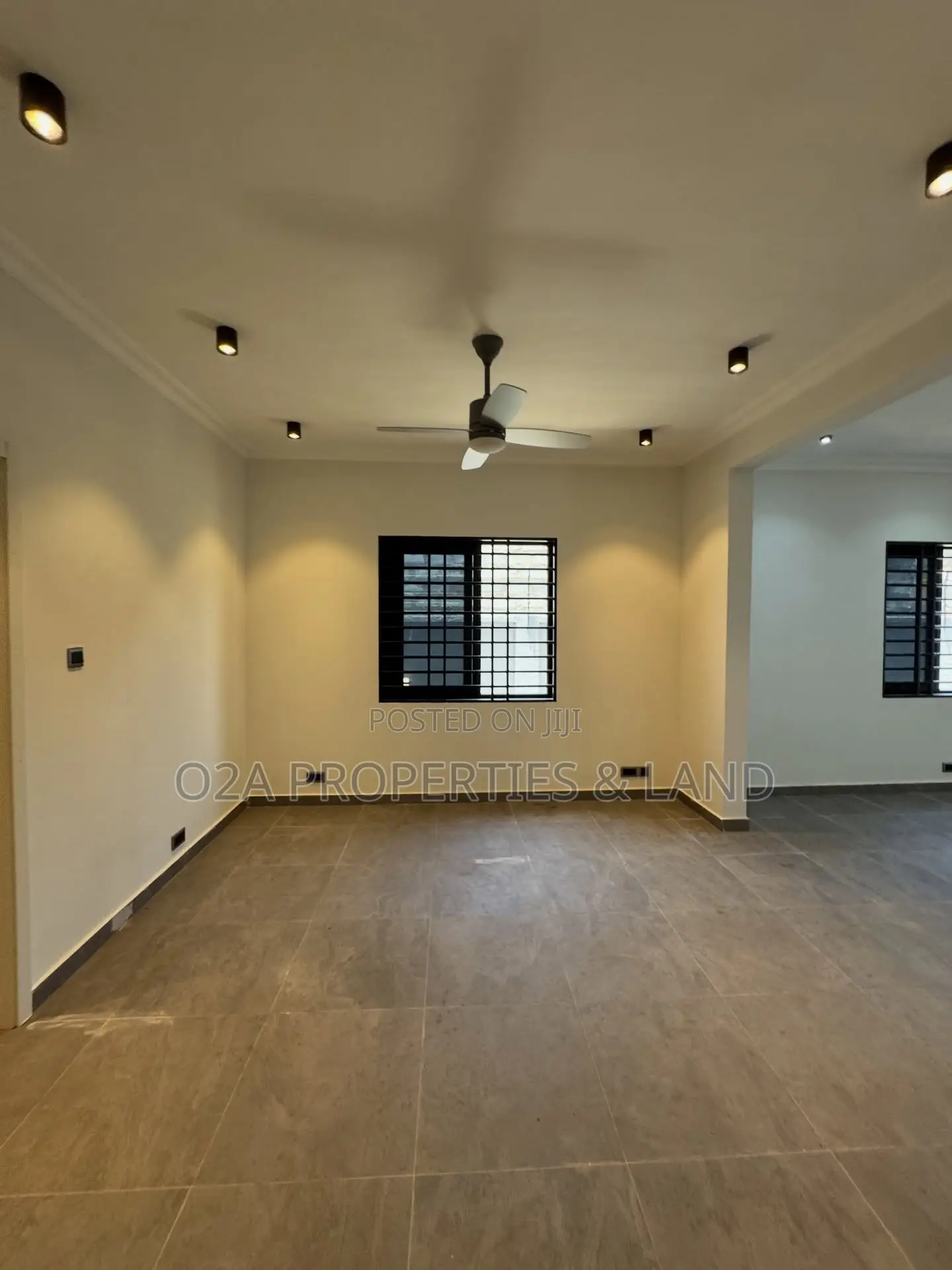 3bdrm House in Lakeside Estate for sale in Lake Side Estate