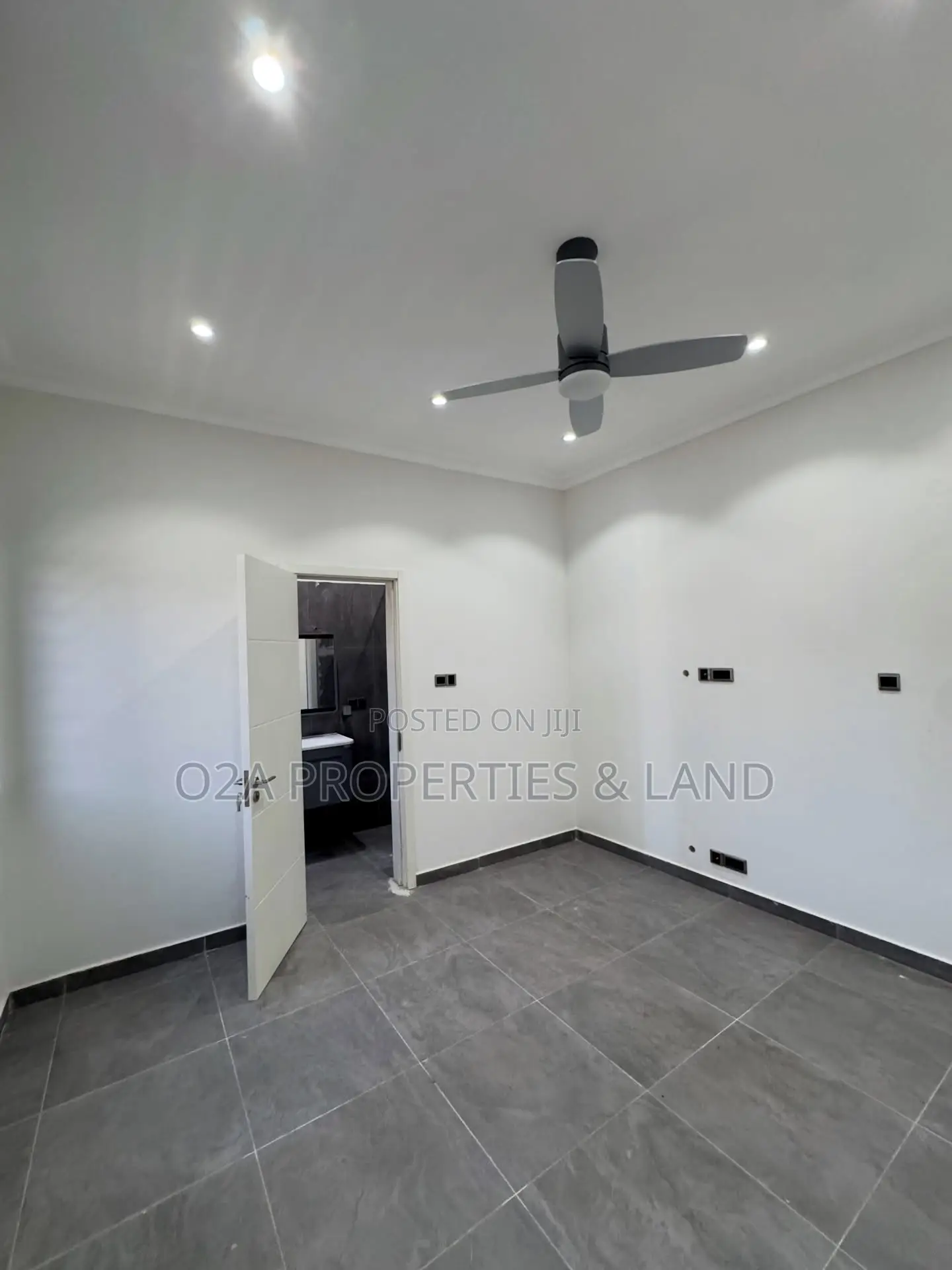 3bdrm House in Lakeside Estate for sale in Lake Side Estate