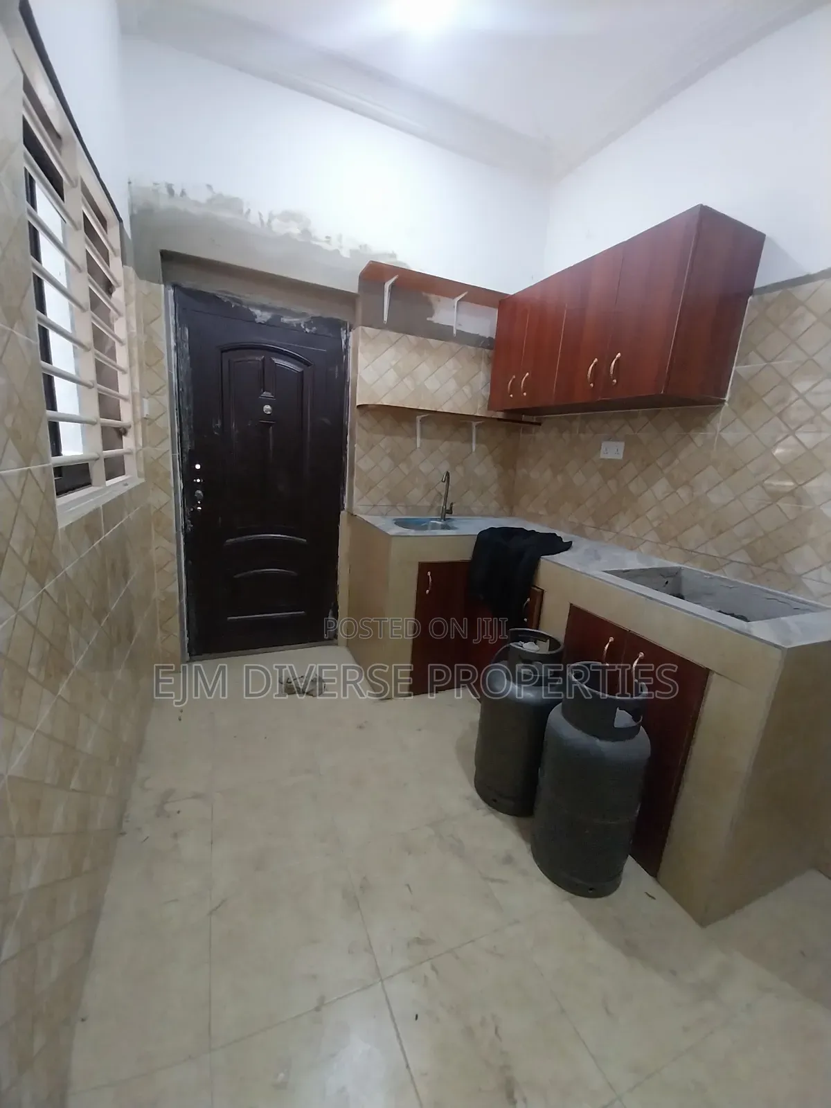 2bdrm Apartment in Lekma Hospital, Teshie for rent in Teshie