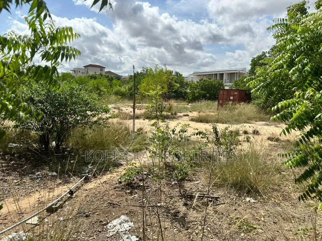 Land for Sale in Spintex Papaye in Papaye