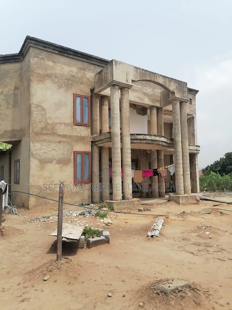 5bdrm Duplex in Sefdard Properties, Amasaman for sale in Amasaman