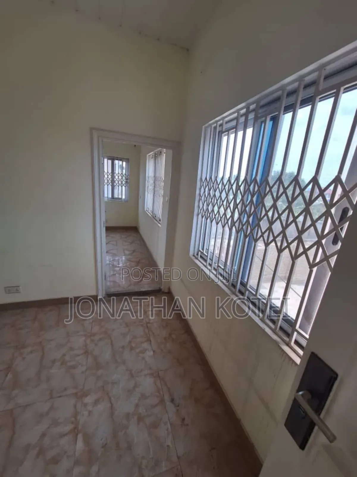 2bdrm Apartment in New Town for rent in New Town