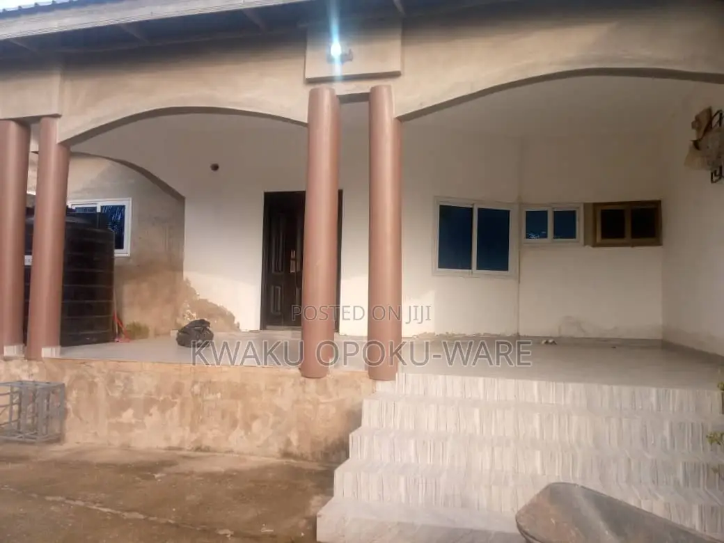 Furnished 1bdrm Apartment in Opoku-Ware, Boi for rent in Boi