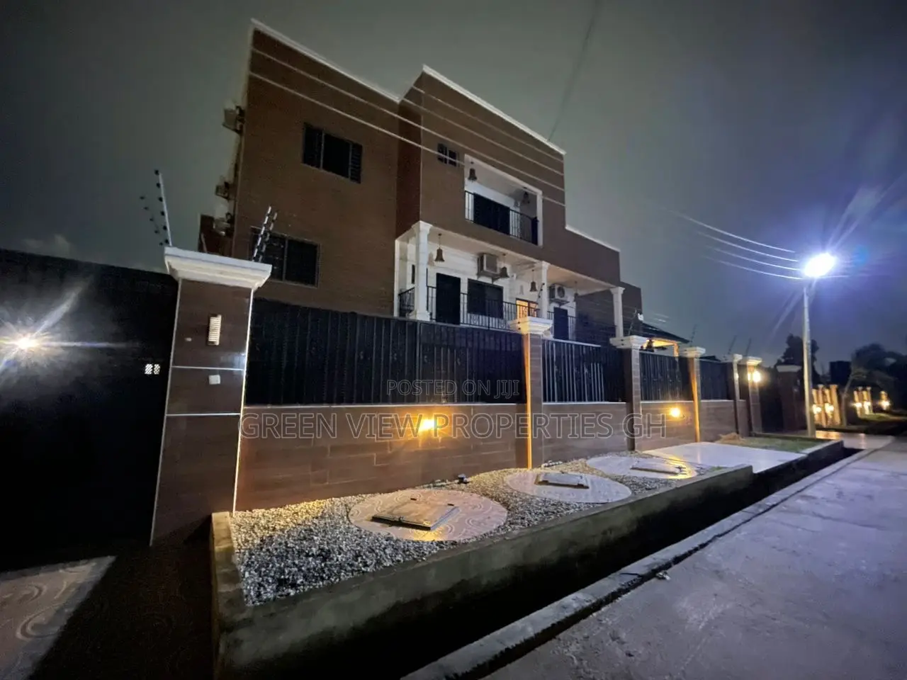 2bdrm Apartment in Ashaley Botwe for rent in Ashaley Botwe