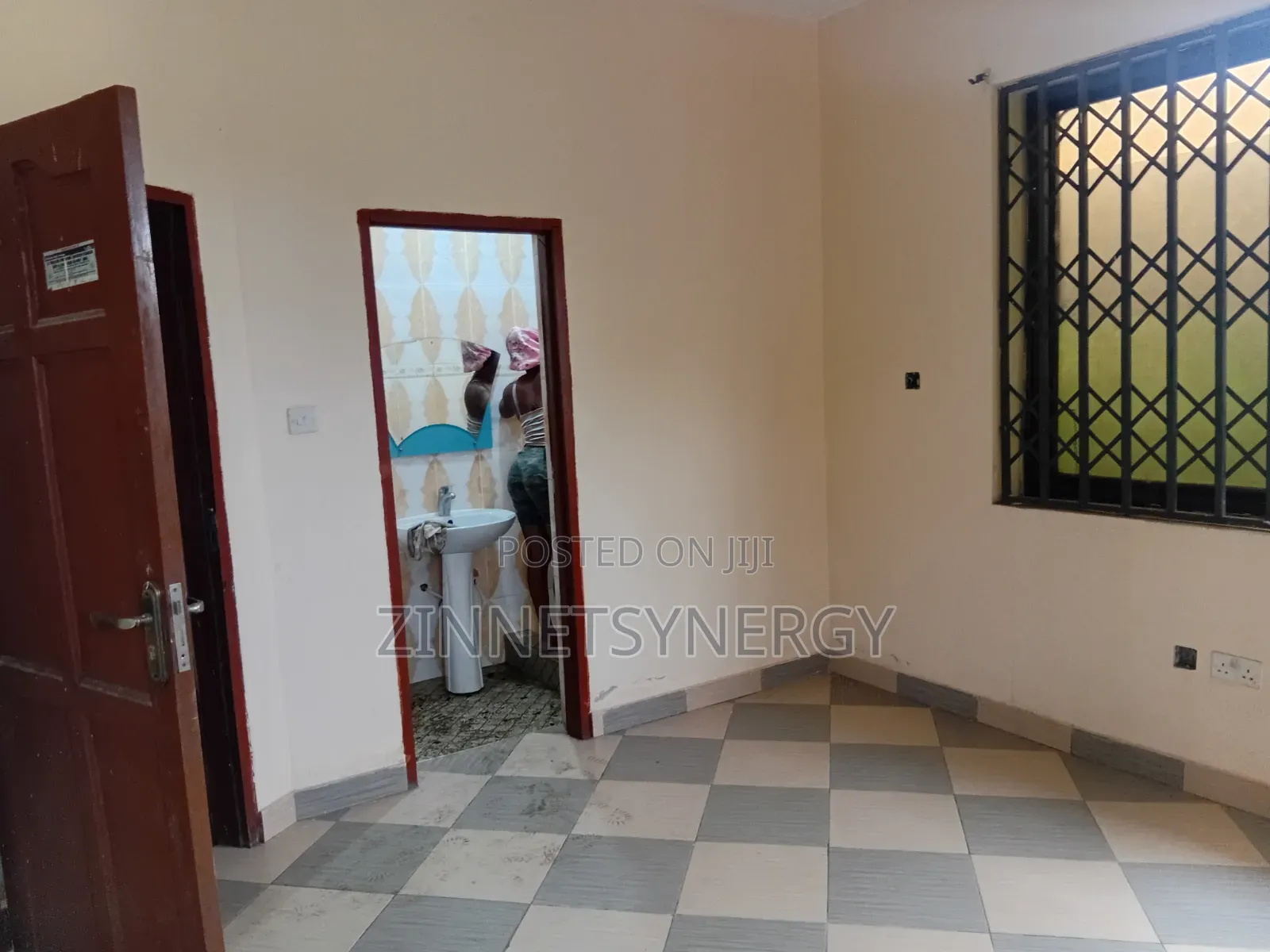 2bdrm Apartment in Tema C25, Community 25 for rent in Community 25