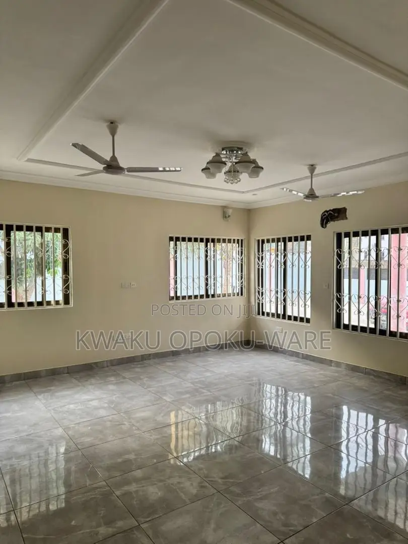 4bdrm Apartment in Kwaku Opoku-Ware, Abokobi for rent in Abokobi
