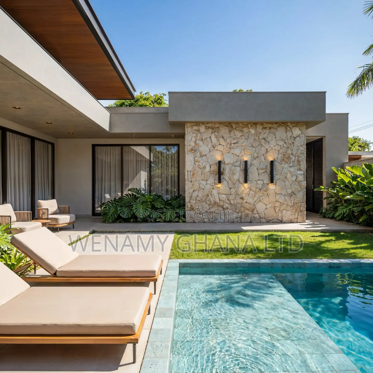3bdrm Bungalow in Accra for sale in Accra Metropolitan