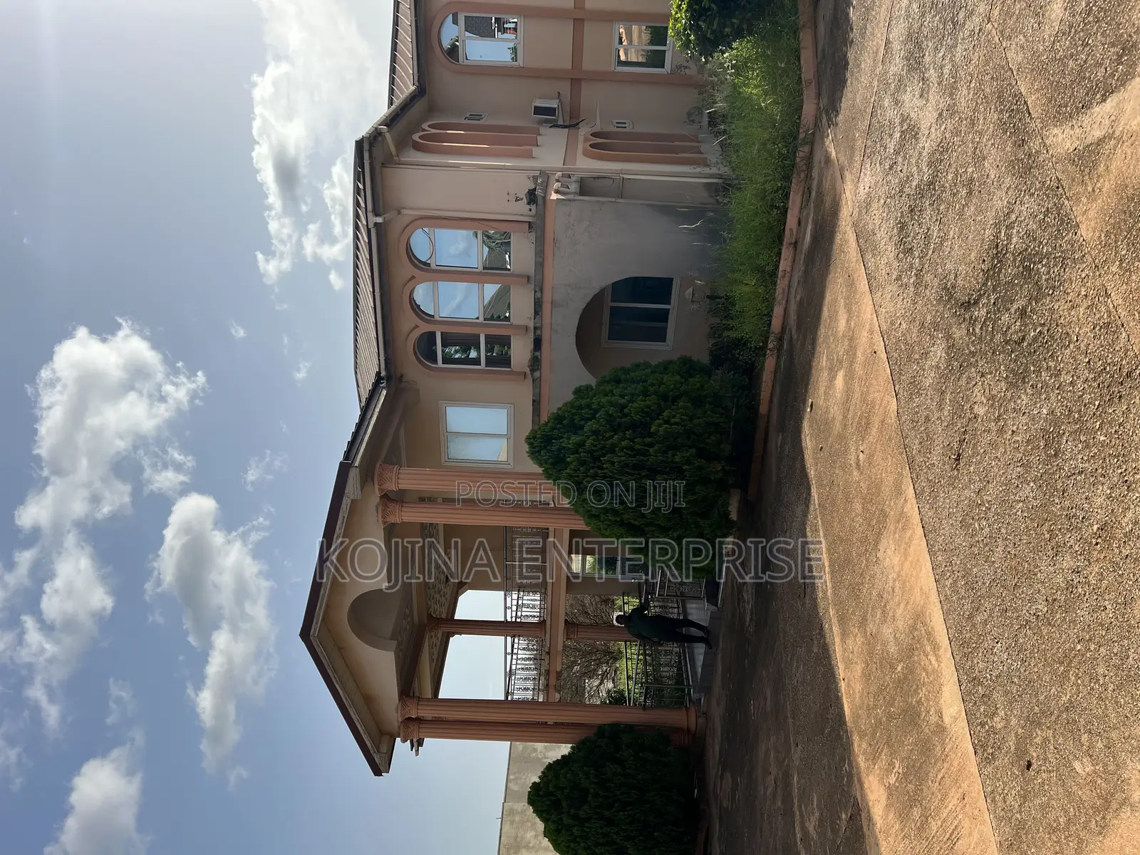 8bdrm House in Ayinam Boris B, Kumasi Metropolitan for rent in Kumasi Metropolitan