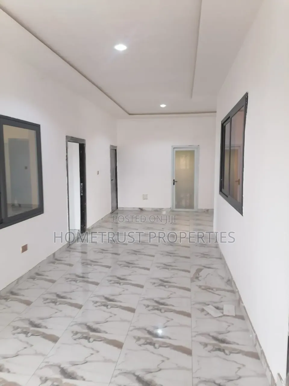 6bdrm Duplex in Amasaman Sapeiman for sale in Amasaman