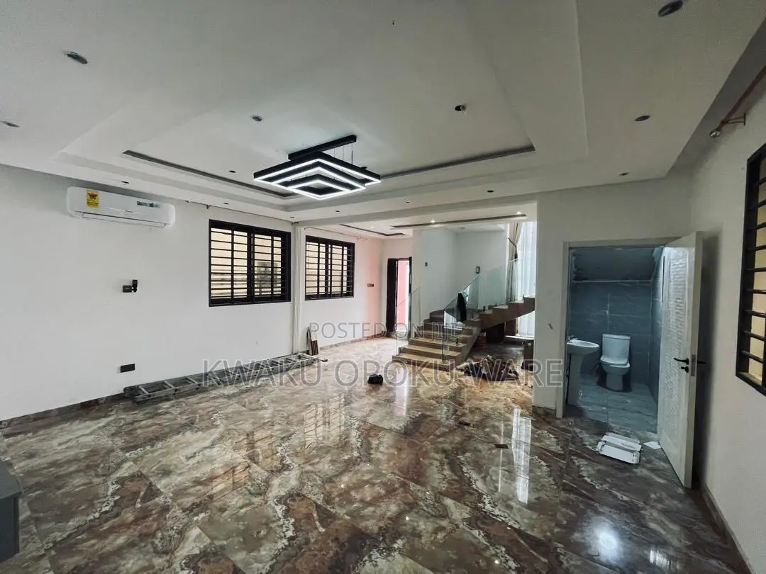 Furnished 3bdrm Apartment in Lakeside Estate for rent in Lake Side Estate