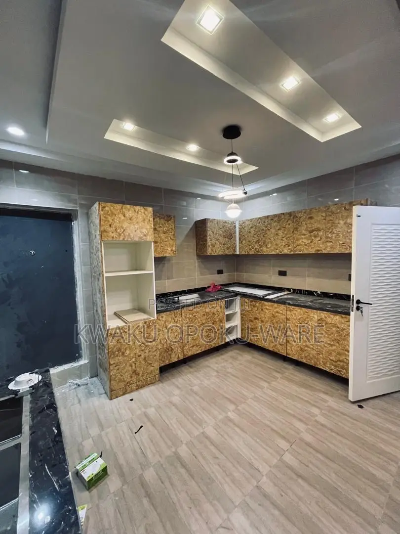 Furnished 3bdrm Apartment in Lakeside Estate for rent in Lake Side Estate