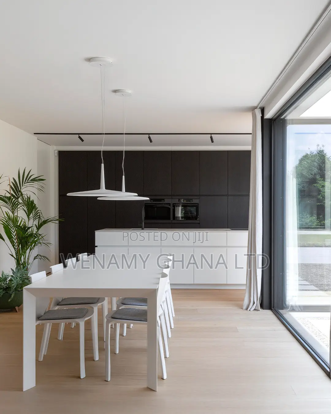5bdrm Duplex in Accra for sale in Accra Metropolitan