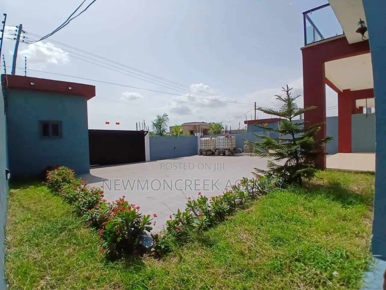 4bdrm Duplex in New Legon, Adenta for sale in Adenta