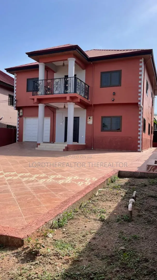 5bdrm Mansion in Pokuase for rent in Pokuase