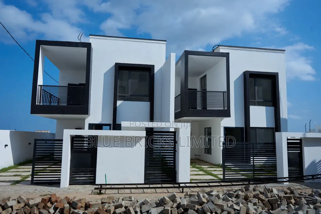 3bdrm House in East Legon Hills, Lake Side Estate for sale in Lake Side Estate