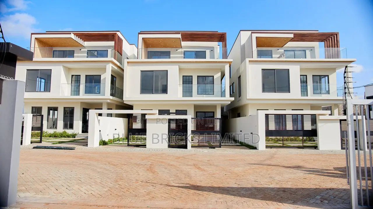 4bdrm House in East Legon, Lake Side Estate for sale in Lake Side Estate