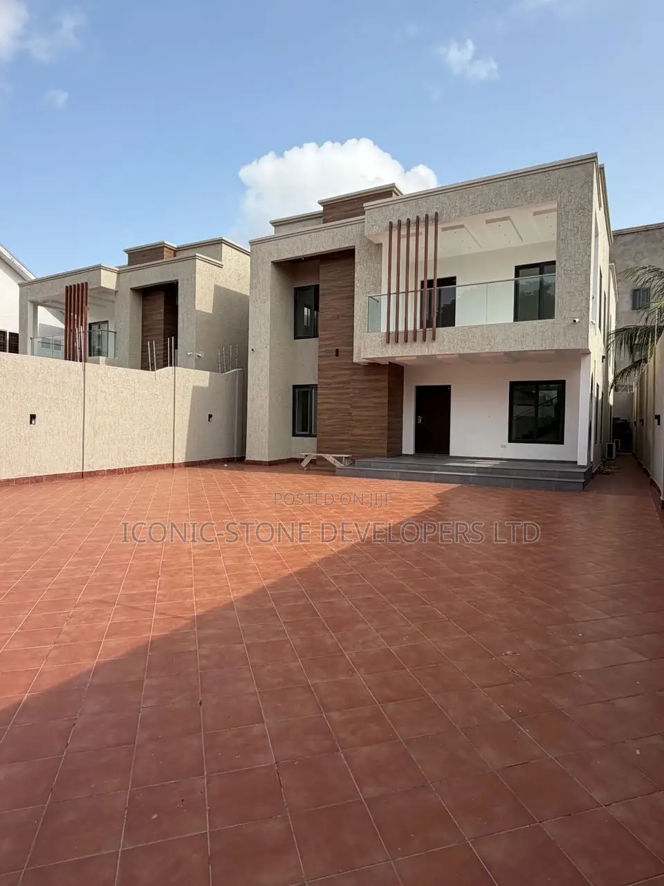 4bdrm House in Adjiringanor, East Legon for sale in East Legon