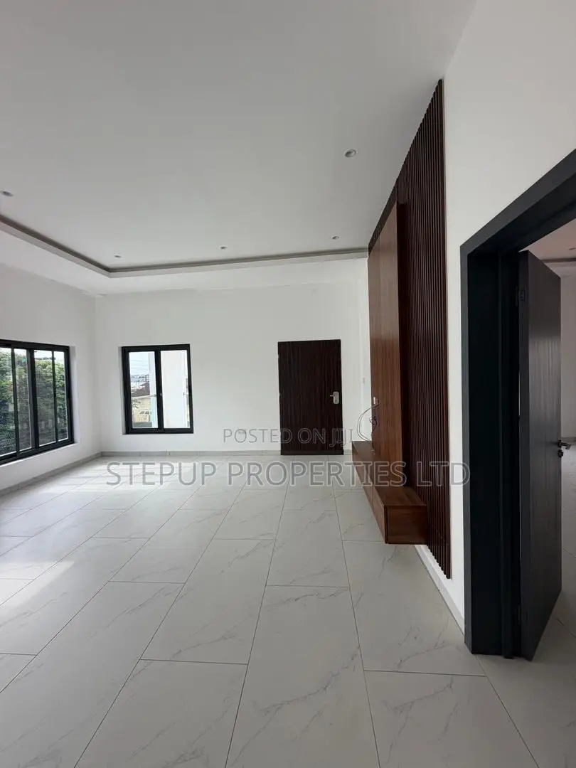 4bdrm House in Adjiringanor, East Legon for sale in East Legon